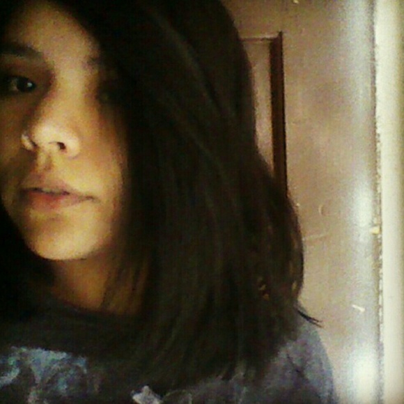 Meet your Posher, Shelly - Picture 1 of 1