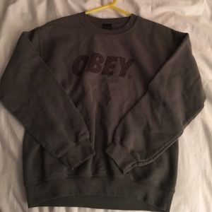 Obey Pullover