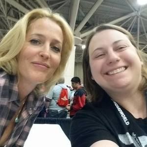 Meet your Posher, Ashley