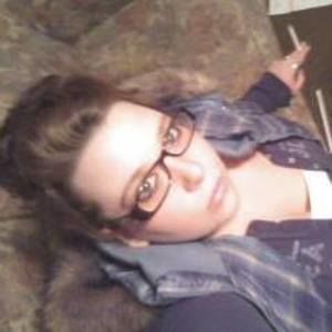 Meet your Posher, Cassandra