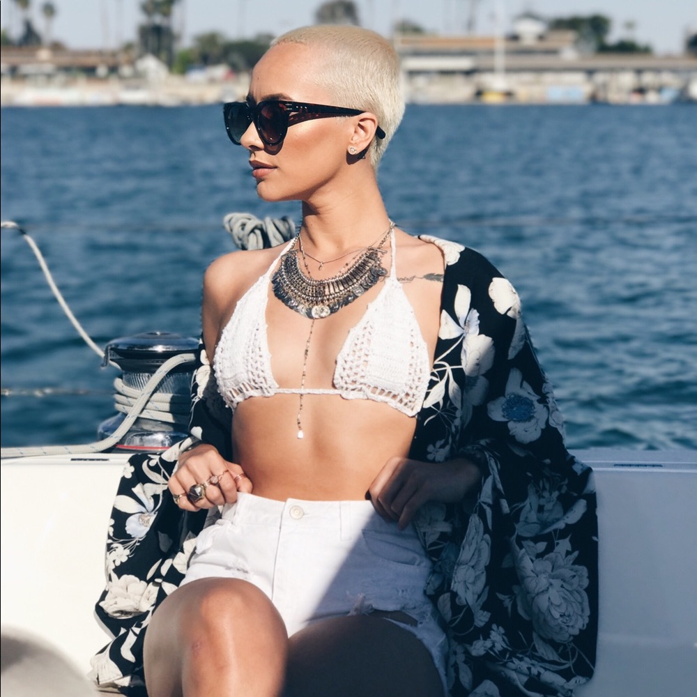 Meet your Posher, Noelani