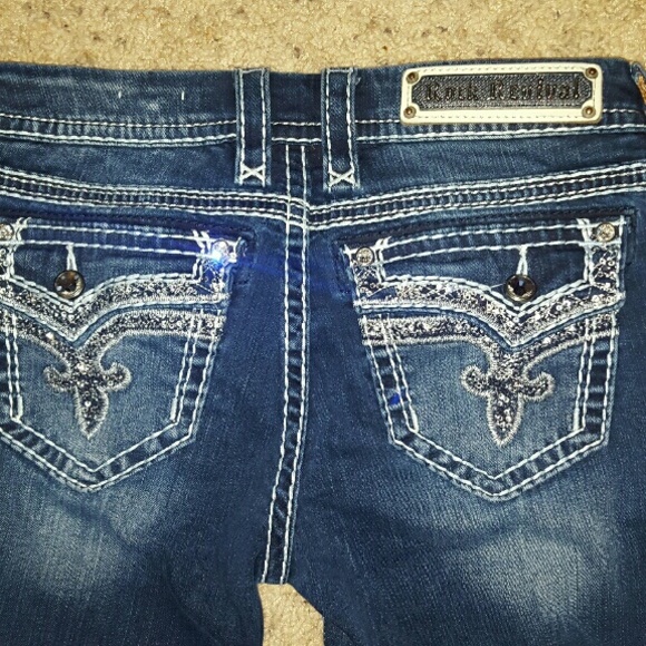 Rock Revival Kai Skinny Jeans