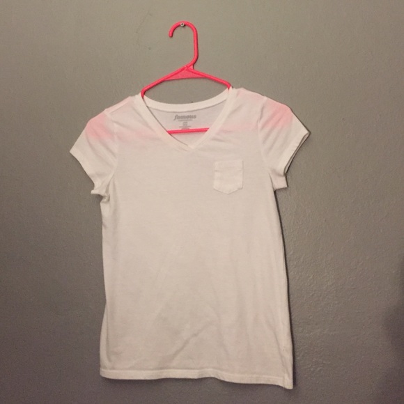 Basic White T-Shirt with a Front Pocket