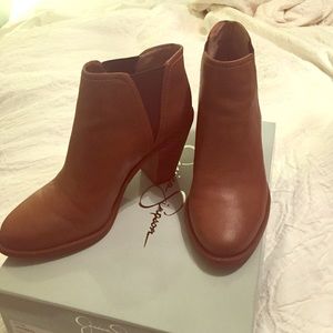 Jessica Simpson brand tan leather booties, size 7.