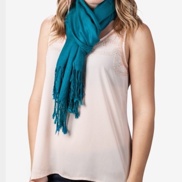 Teal scarf