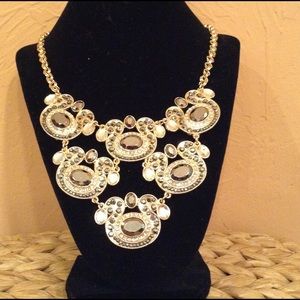 ❤️SALE❤️Never worn,  Beautiful INC necklace