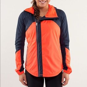 Lululemon Get up and Glow run jacket 4