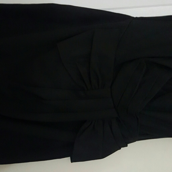 Black cocktail dress - Picture 2 of 4