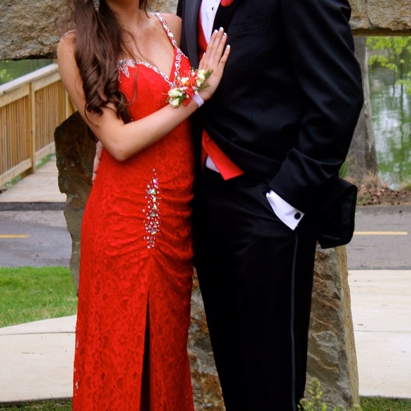 Red prom dress