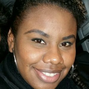 Meet your Posher, April