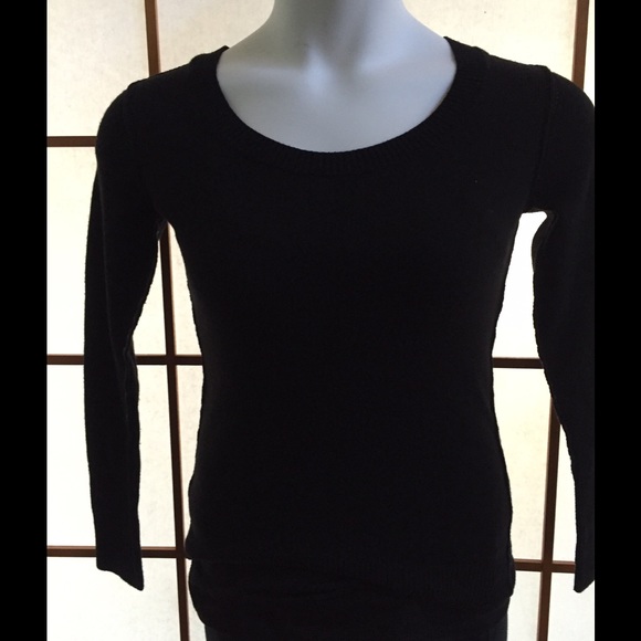 Banana Republic Charcoal Sweater