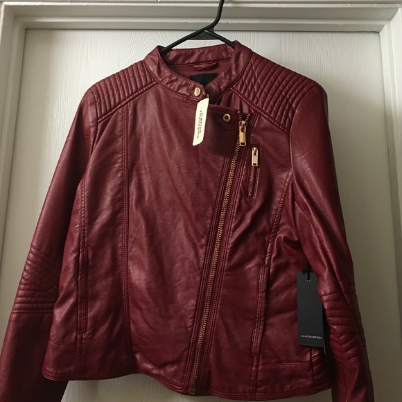 Jacket - Picture 1 of 2