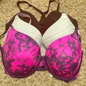 Bundle! 3 Victoria's Secret Bras all 36DD.