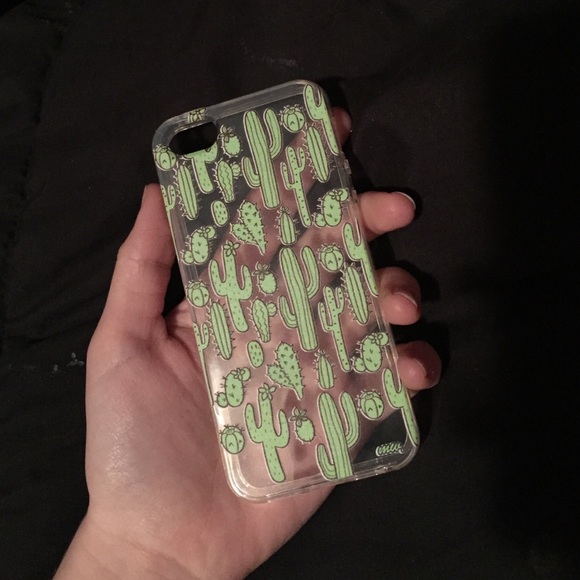 iPhone 5/5s cactus case