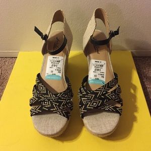 LUCKY BRAND 8.5 Wedge Espadrilles