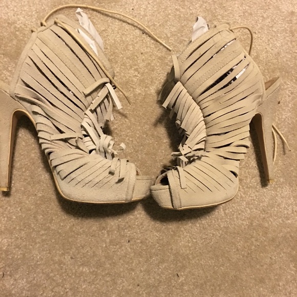Collin Stuart Fringe heels