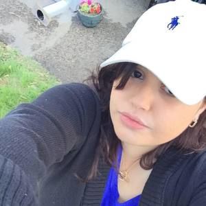 Meet your Posher, Alisha