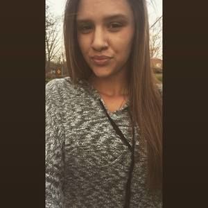 Meet your Posher, Vanessa