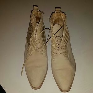 Angela falconi boots