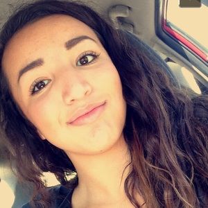 Meet your Posher, Pangea