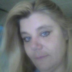 Meet your Posher, Leanne