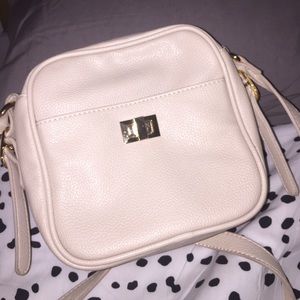 Forever 21 Crossbody/Shoulder Bag