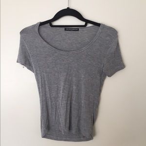BRANDY MELVILLE GREY TSHIRT