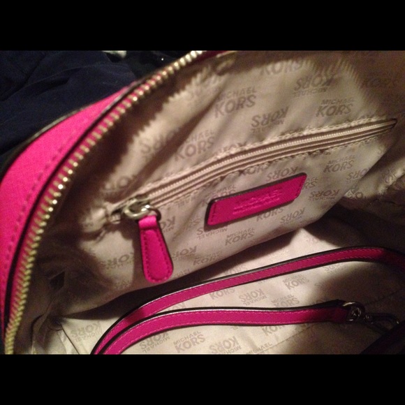 SOLD --- - Picture 4 of 4