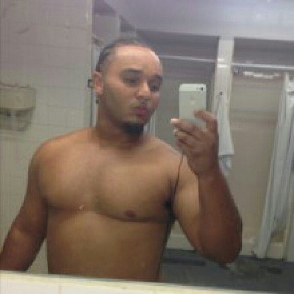 Meet your Posher, Kenneth - Picture 1 of 1