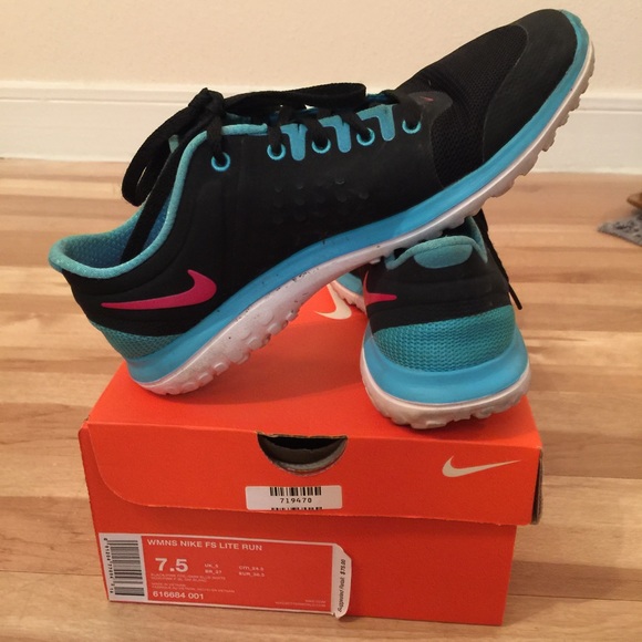 Nike FS Lite Run