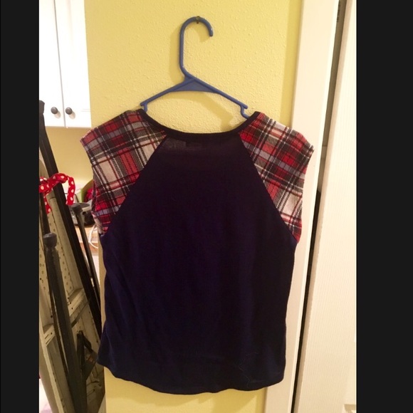 Sold 🍃 - Picture 2 of 3