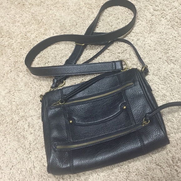Gorgeous Jessica Simpson black cross body purse - Picture 2 of 4