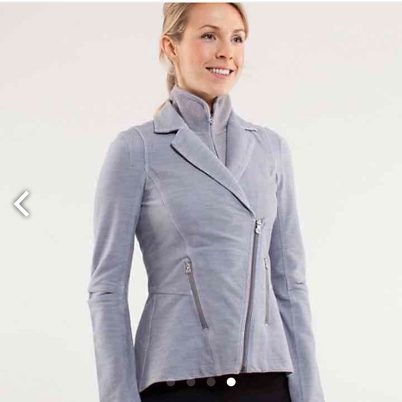 SOLD Lululemon Ride On Blazer - Picture 4 of 4