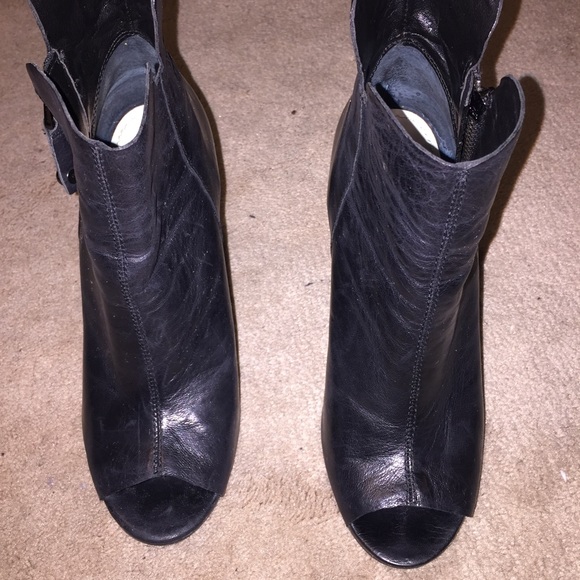 Guess Peep Toe Leather Booties - Picture 4 of 4