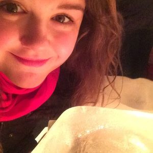 Meet your Posher, Holly