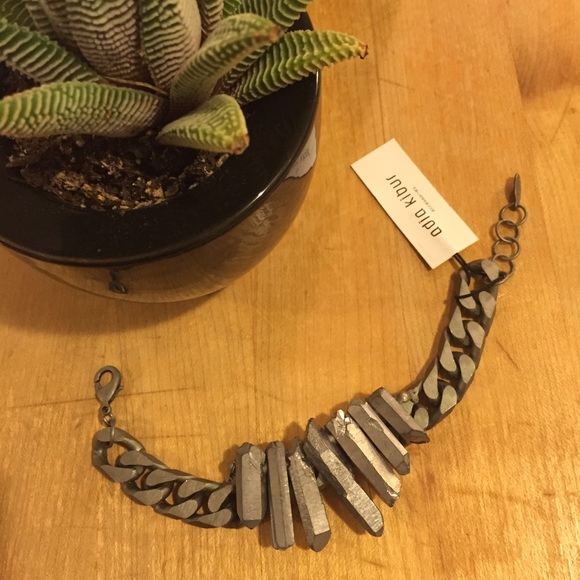 Adia Kipur Chain Bracelet with Quartz!