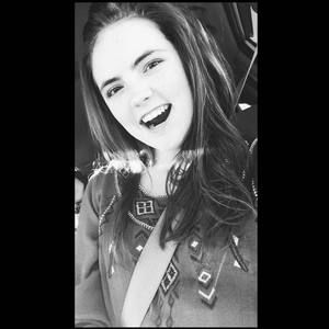 Meet your Posher, Christin