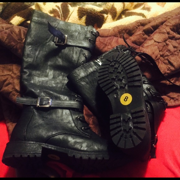Black boots