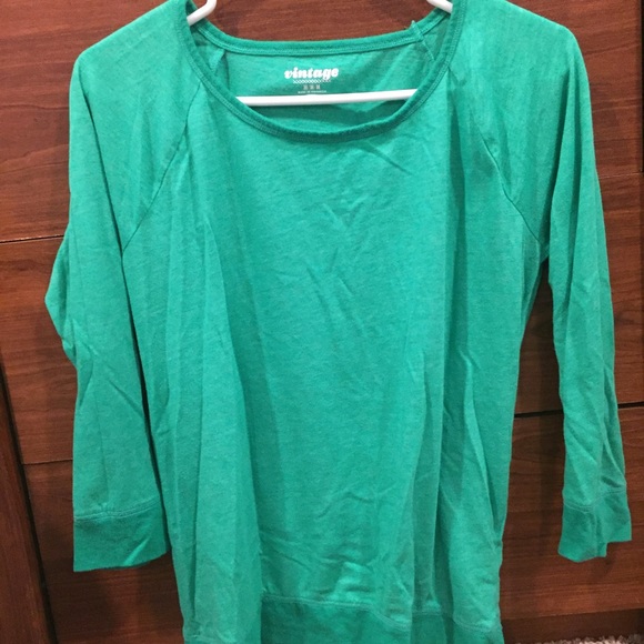 Quarter length sleeve shirt
