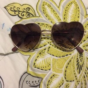 Price reduction!! Heart sunglasses