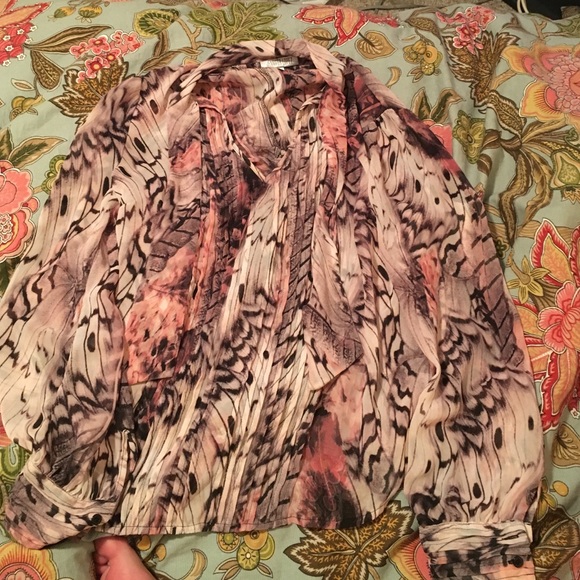 Jennifer Lopez blouse