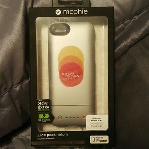IPhone juice pack case