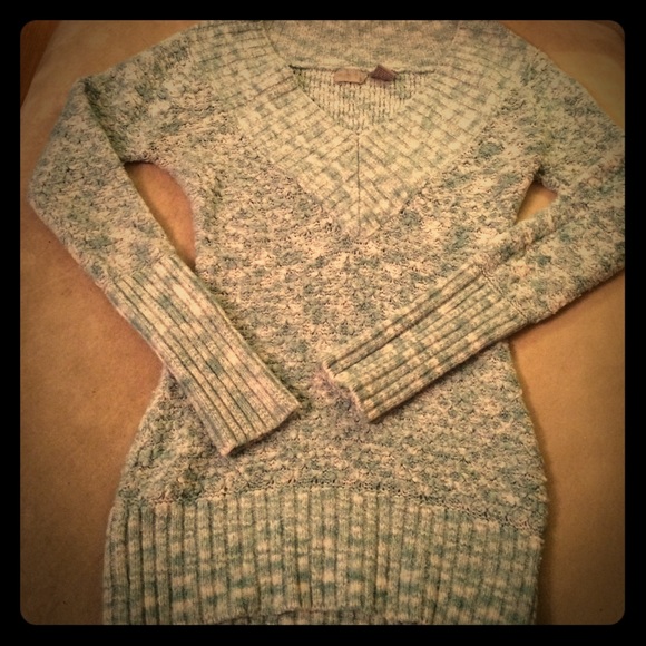 Daytrip sweater size medium