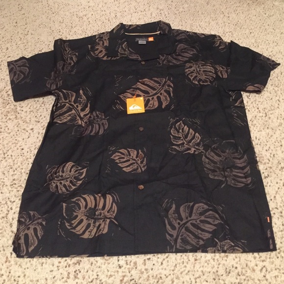 NWT! Quicksilver men's shirt