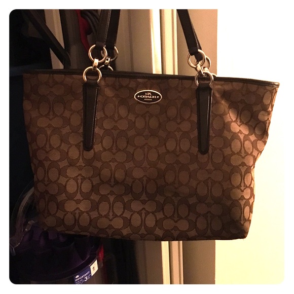 Coach tote