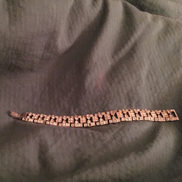 Beautiful rhinestone/paste bracelet. - Picture 3 of 3