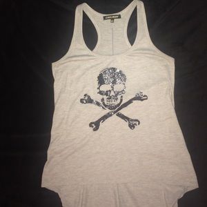 Skull Tank