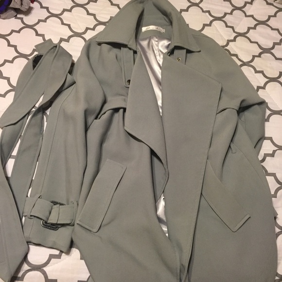 Light Blue trench coat(Large)