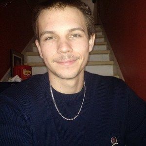 Meet your Posher, Devin