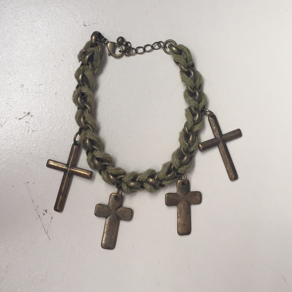 Cross bracelet - Picture 1 of 1